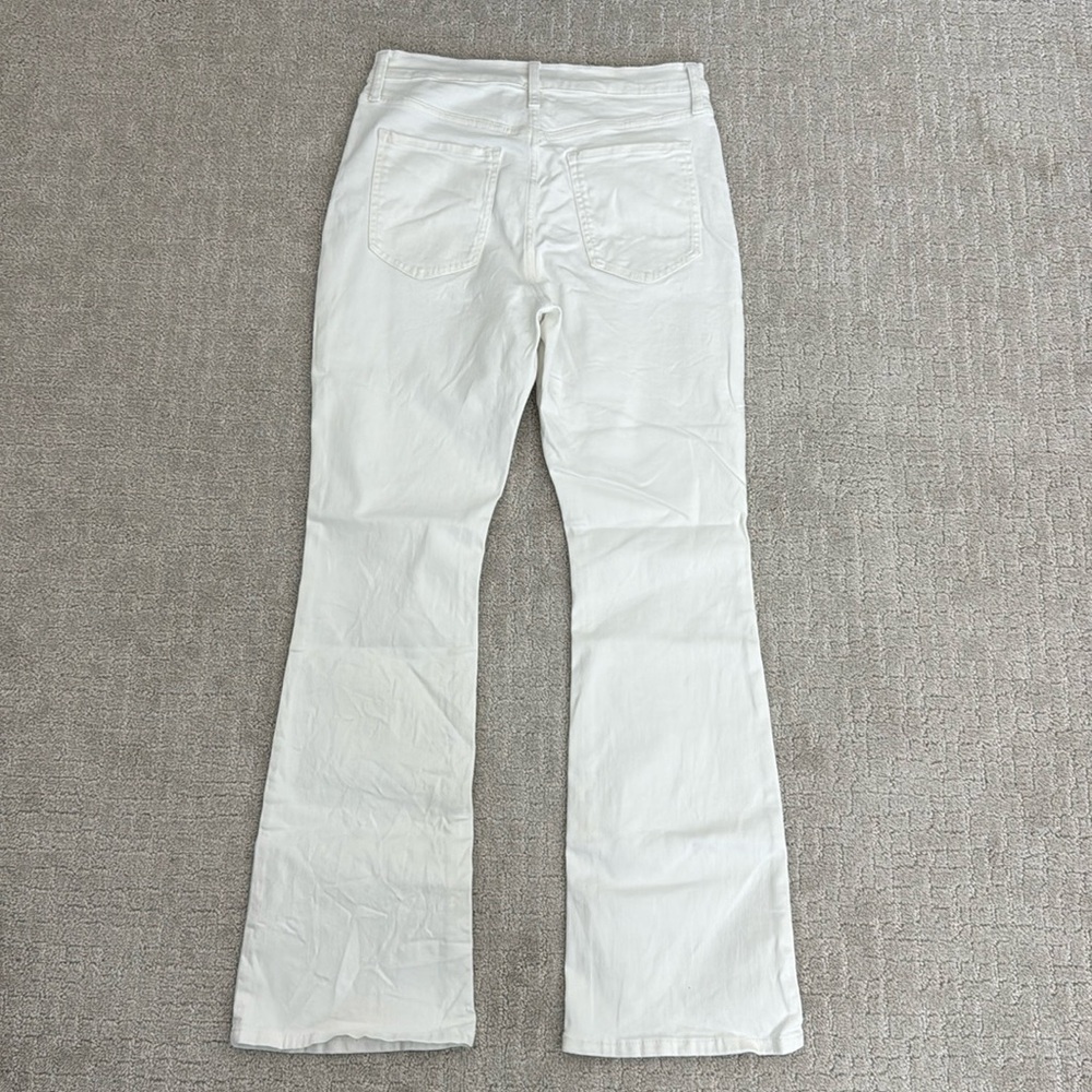 Banana Republic “High rise curvy bootcut” White  High Rise wide leg flare jeans - Picture 8 of 8